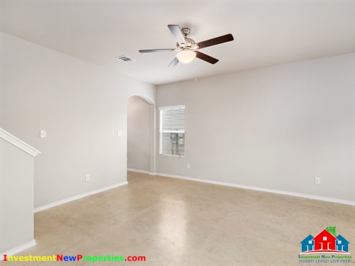 14-web-or-mls-6214-14.jpg